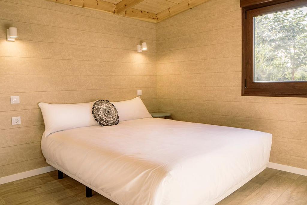 El Arrebol Comfort Camp Jaca Bagian luar foto