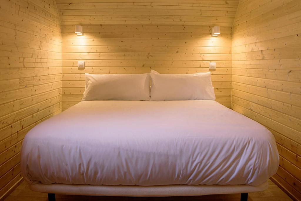 El Arrebol Comfort Camp Jaca Bagian luar foto