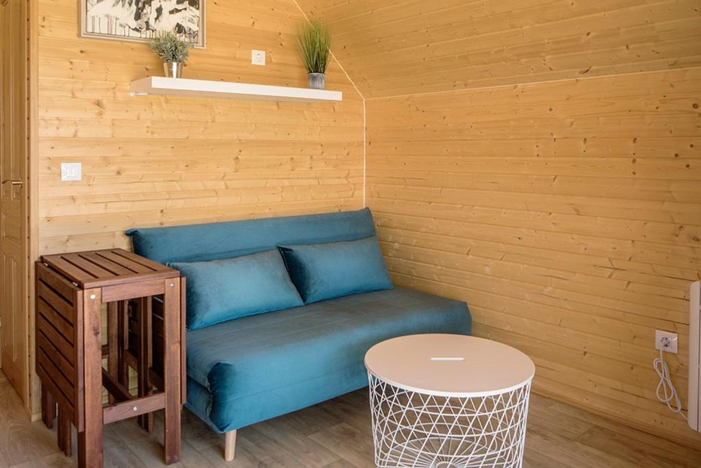 El Arrebol Comfort Camp Jaca Bagian luar foto