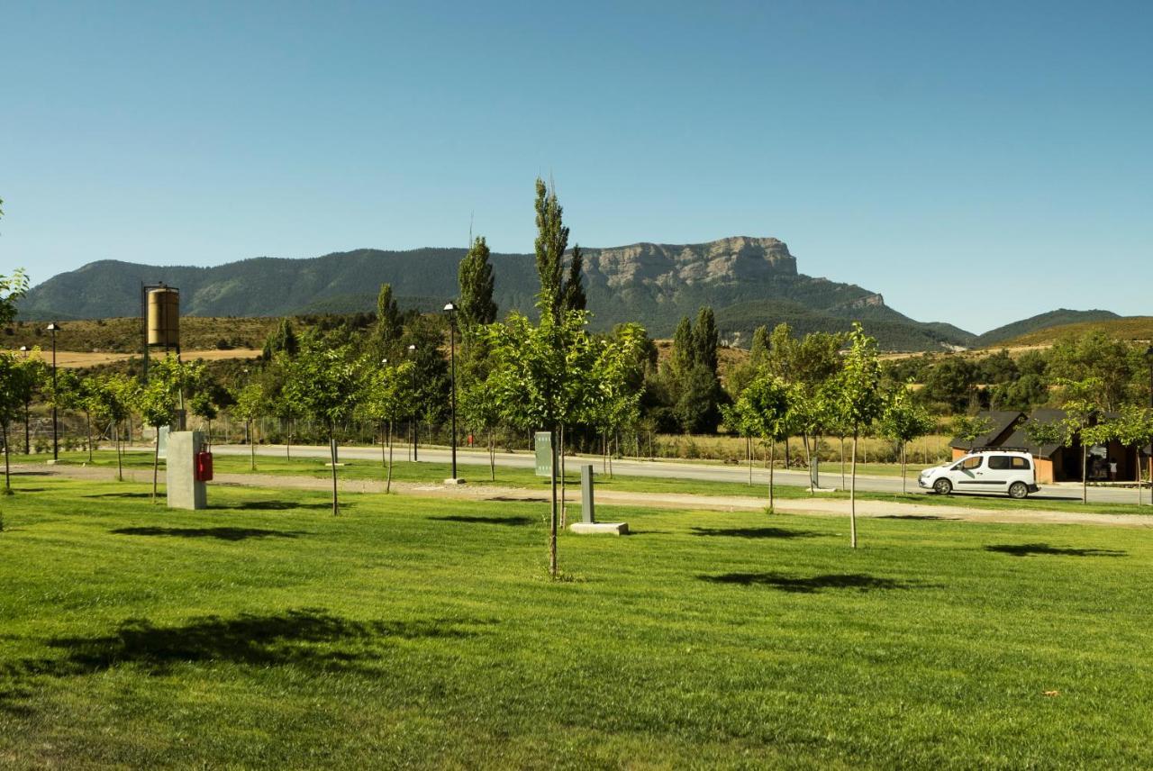 El Arrebol Comfort Camp Jaca Bagian luar foto
